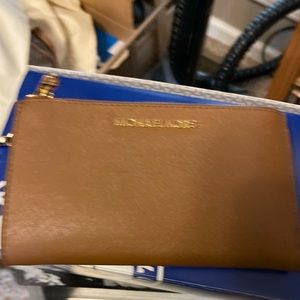 Michael Kors wristlet